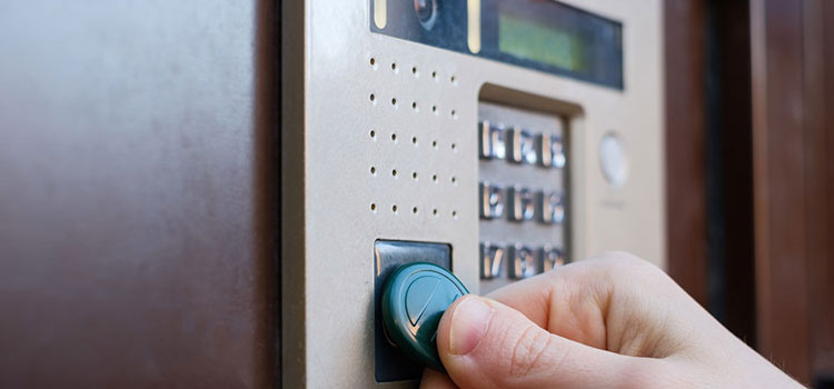 Electronic Keypad Access Control System